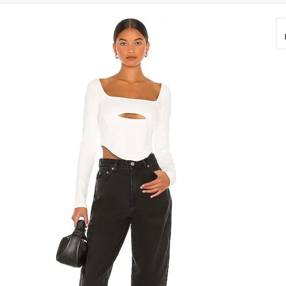 Atoir Alpha Crop Top in White - Picture 1 of 7